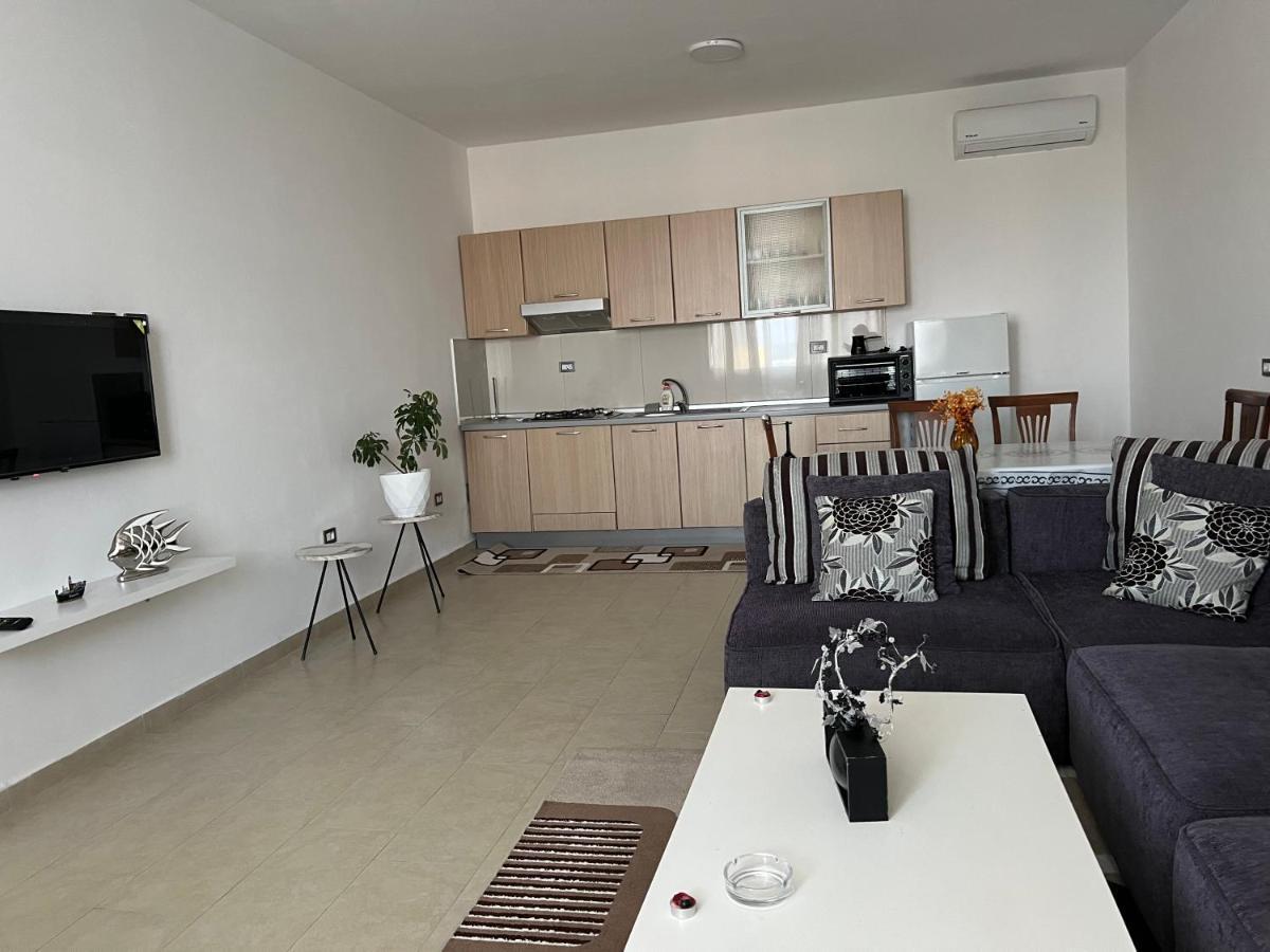 Vila Gjergji Durres Exterior photo